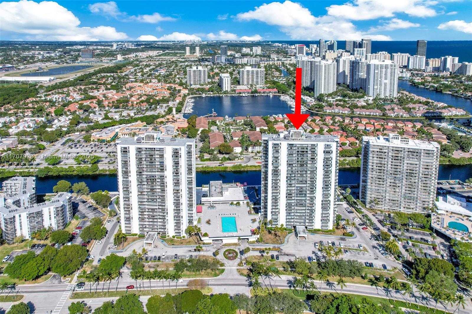 Small Image of 3675 NORTH COUNTRY CLUB DR #2204, Aventura Number 11