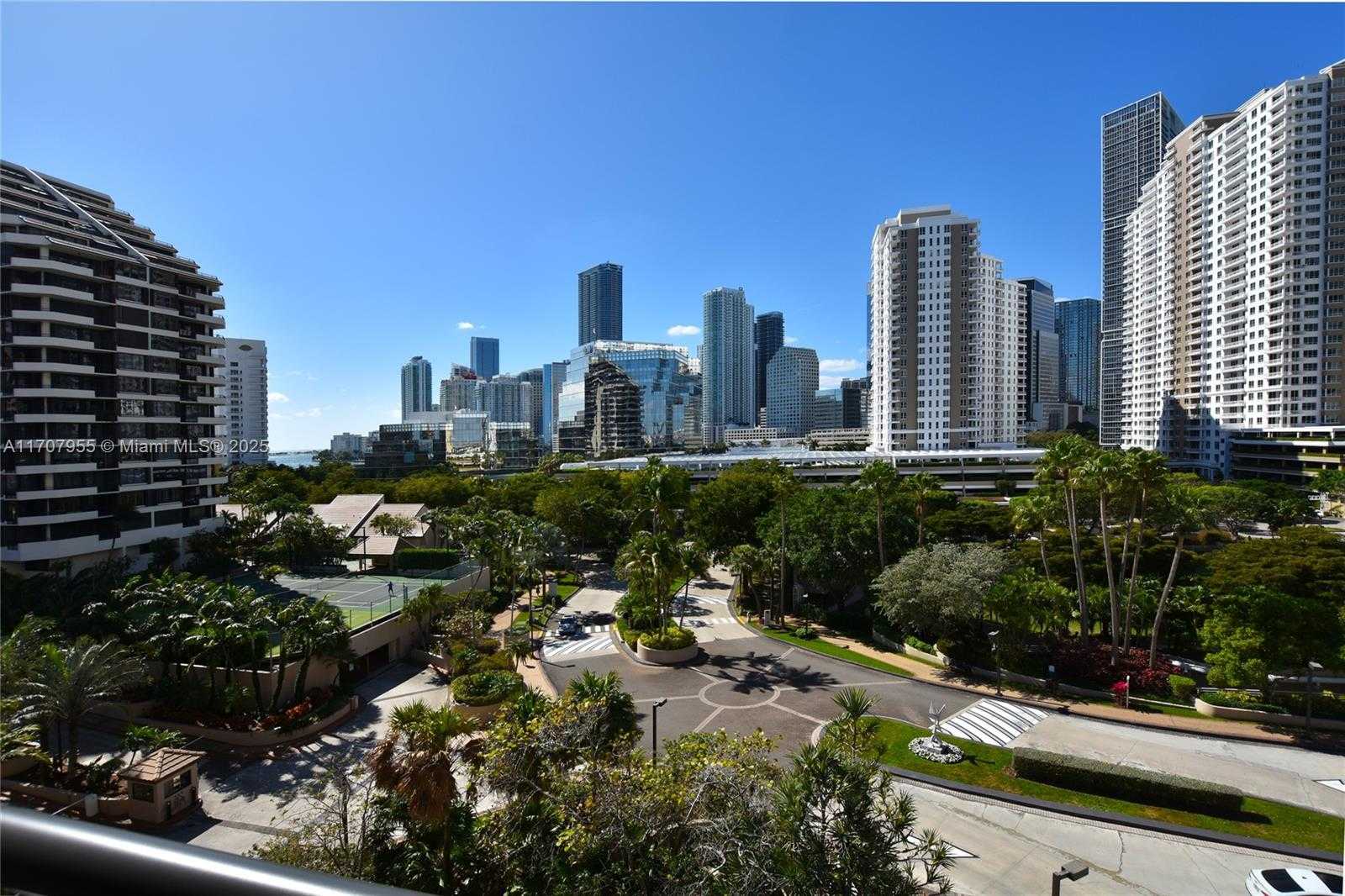 Small Image of 540 BRICKELL KEY DR #815, Miami Number 20