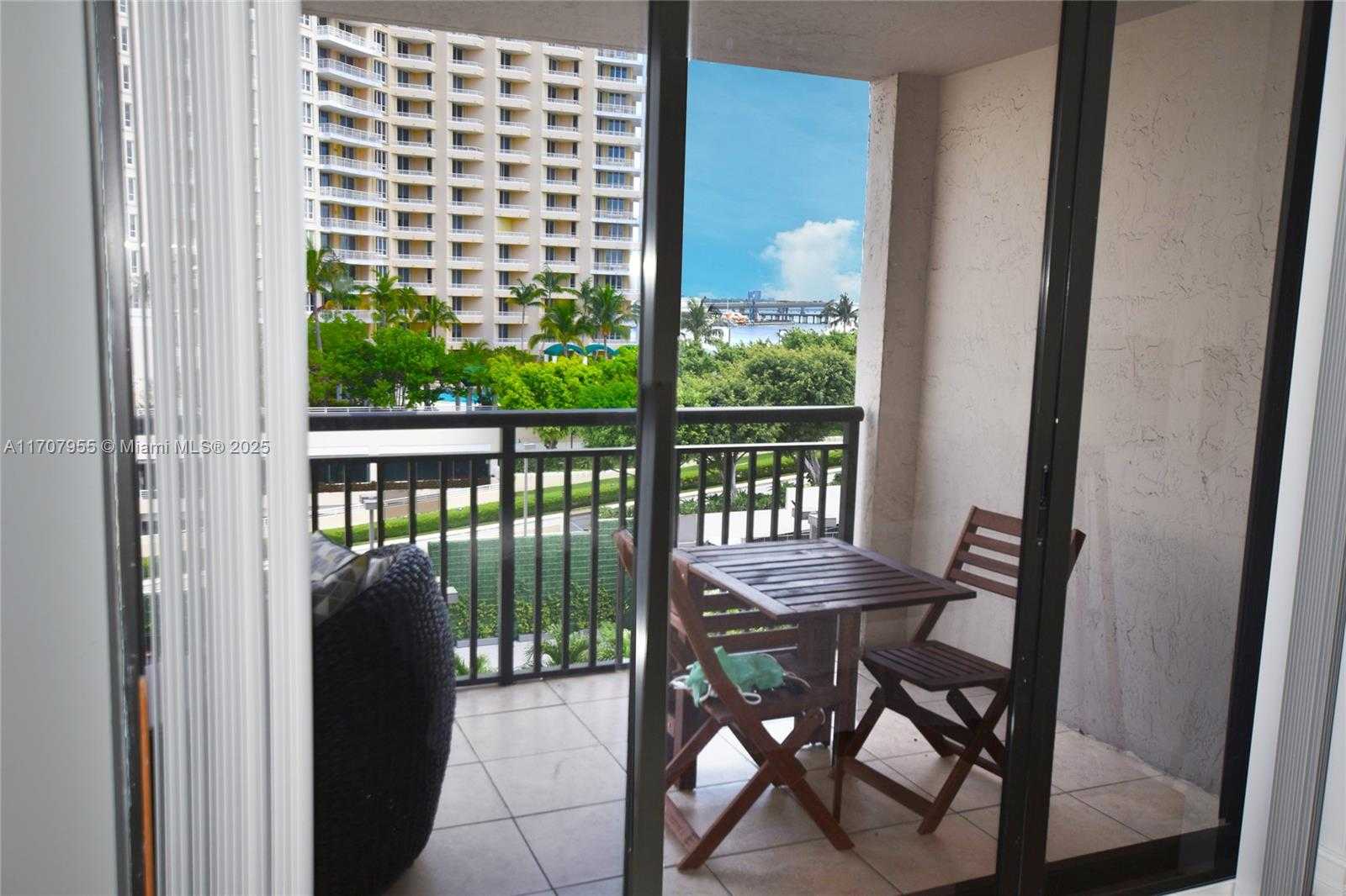Small Image of 540 BRICKELL KEY DR #815, Miami Number 22