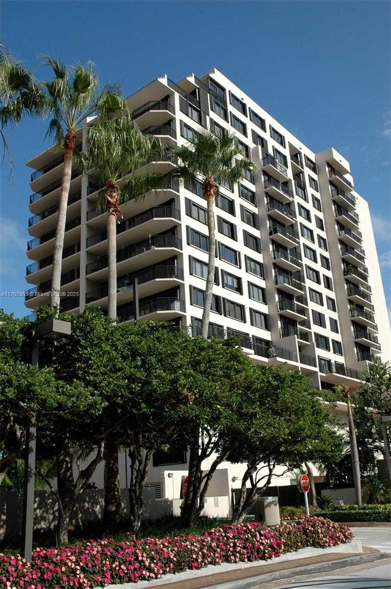 Small Image of 540 BRICKELL KEY DR #815, Miami Number 55