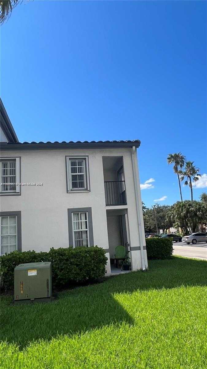 Small Image of 4580 NW 107th Ave, Miami, FL 33178, USA Number 15