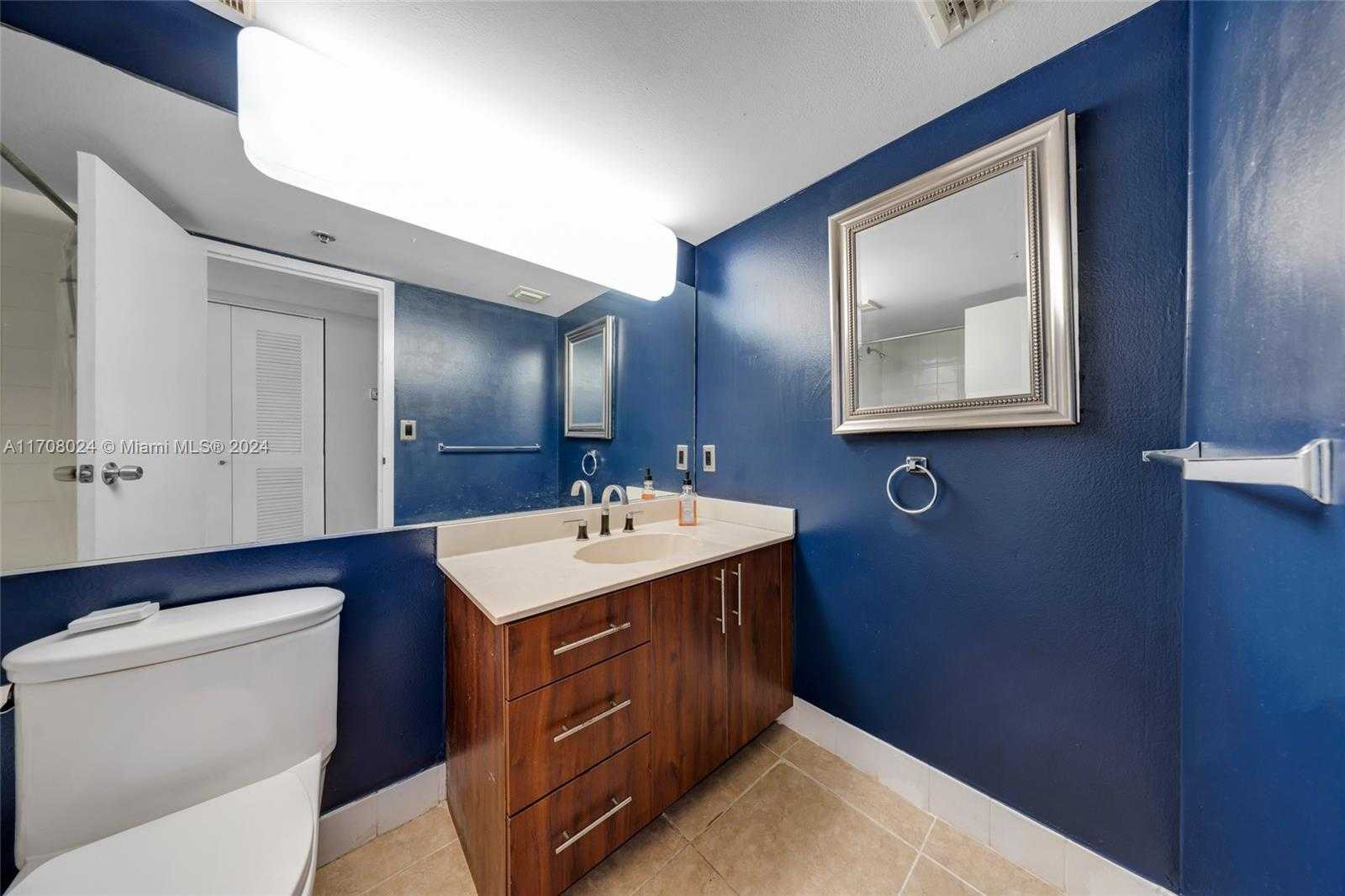 Small Image of 7601 EAST TREASURE DR #2403, North Bay Village Number 28