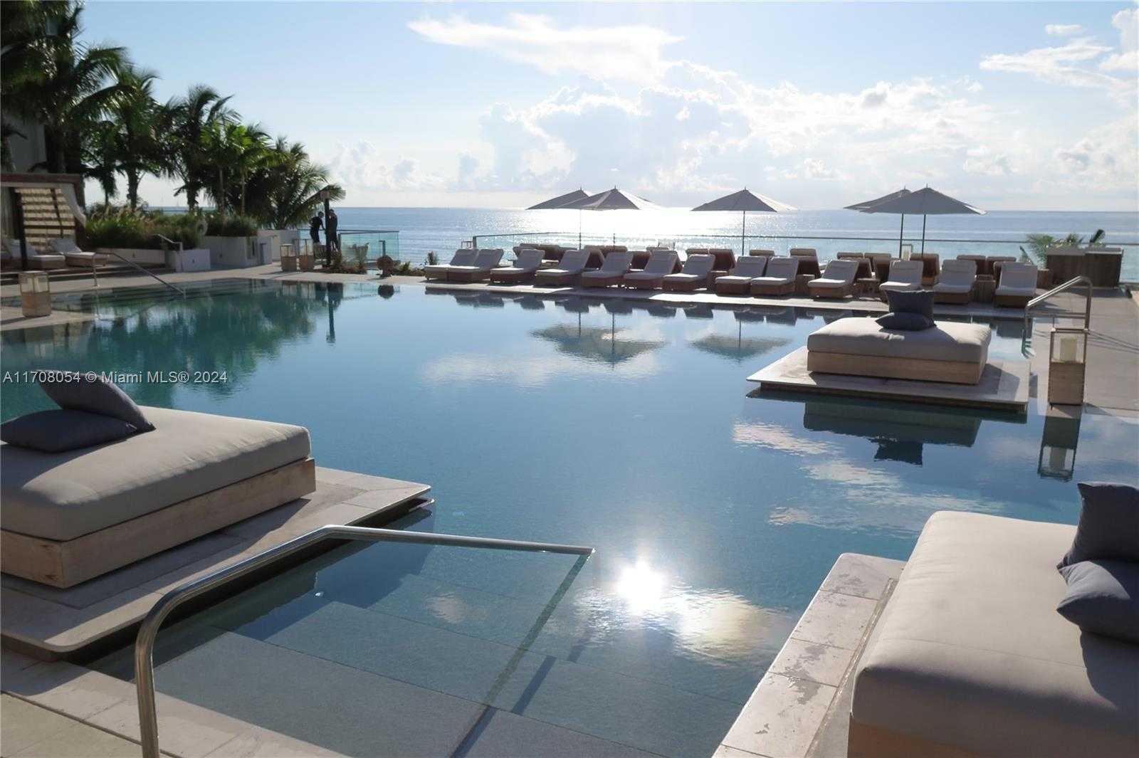 Small Image of 2301 COLLINS AVE #1631, Miami Beach Number 14