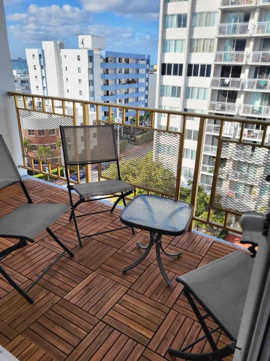 Small Image of 1340 LINCOLN RD #804, Miami Beach Number 10