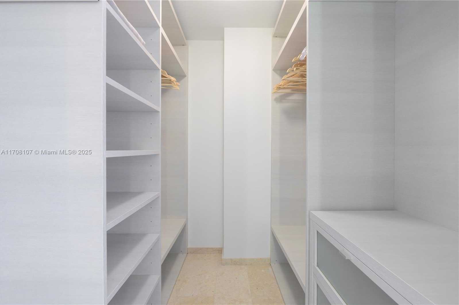 Small Image of 88 SOUTH WEST 7TH ST #3405, Miami Number 14