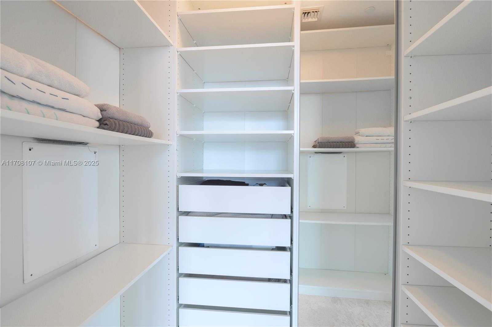 Small Image of 88 SOUTH WEST 7TH ST #3405, Miami Number 19