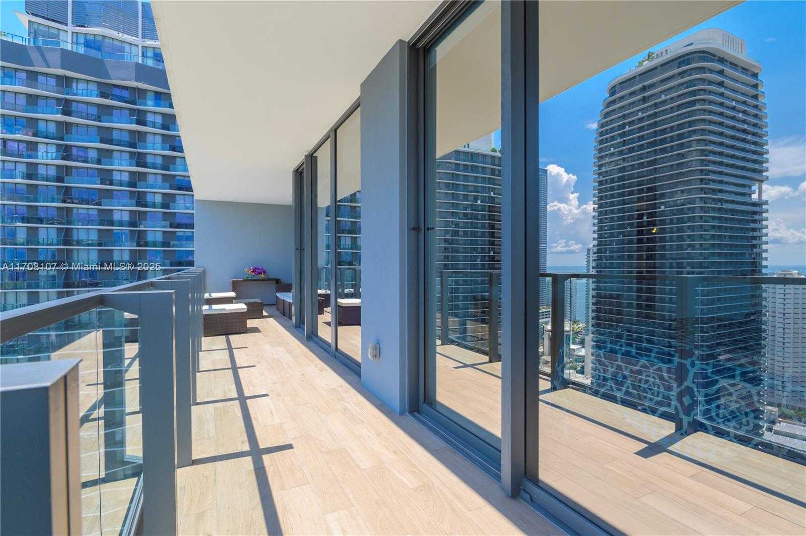 Small Image of 88 SOUTH WEST 7TH ST #3405, Miami Number 36