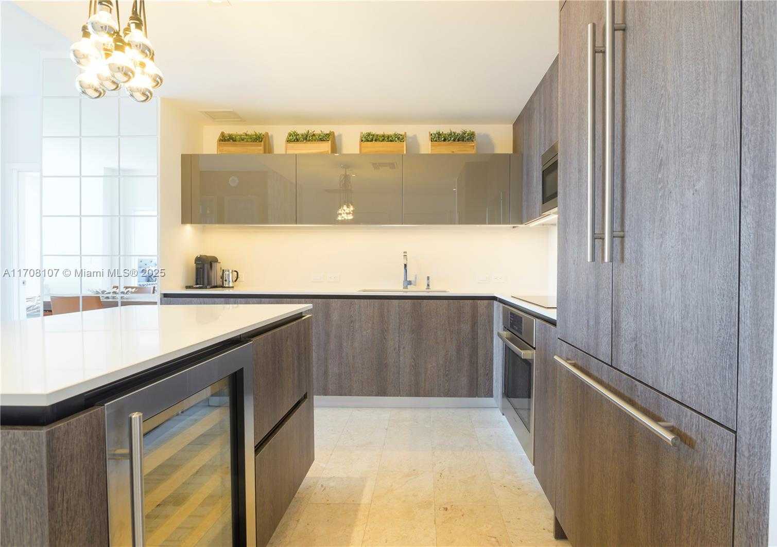 Small Image of 88 SOUTH WEST 7TH ST #3405, Miami Number 8