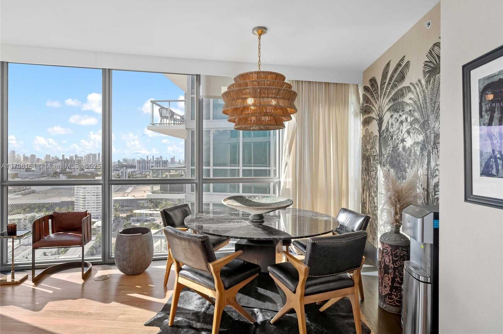 Small Image of 101 20TH ST #2706, Miami Beach Number 13