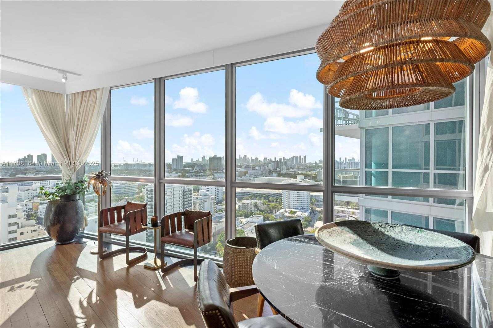 Small Image of 101 20TH ST #2706, Miami Beach Number 14