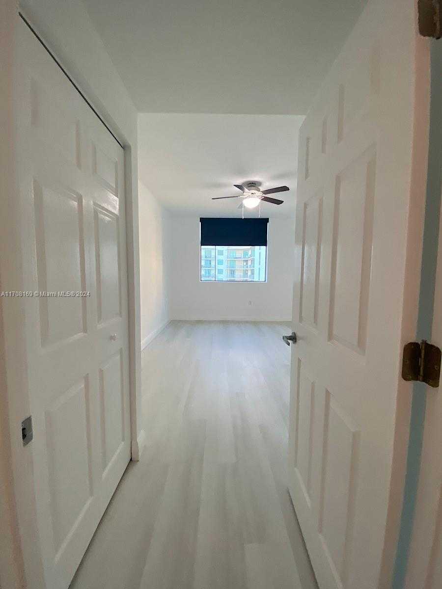 Small Image of 140 SOUTH DIXIE HWY #820, Hollywood Number 21