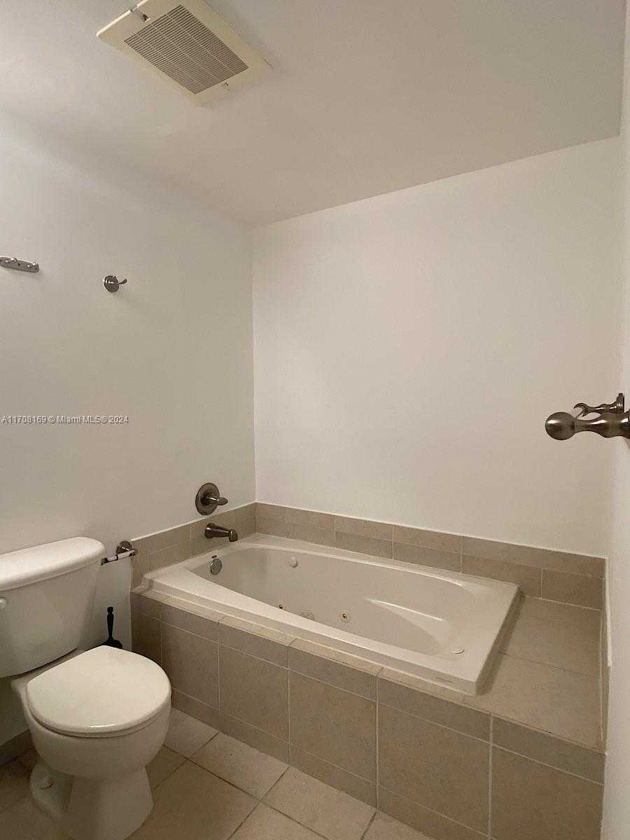 Small Image of 140 SOUTH DIXIE HWY #820, Hollywood Number 28
