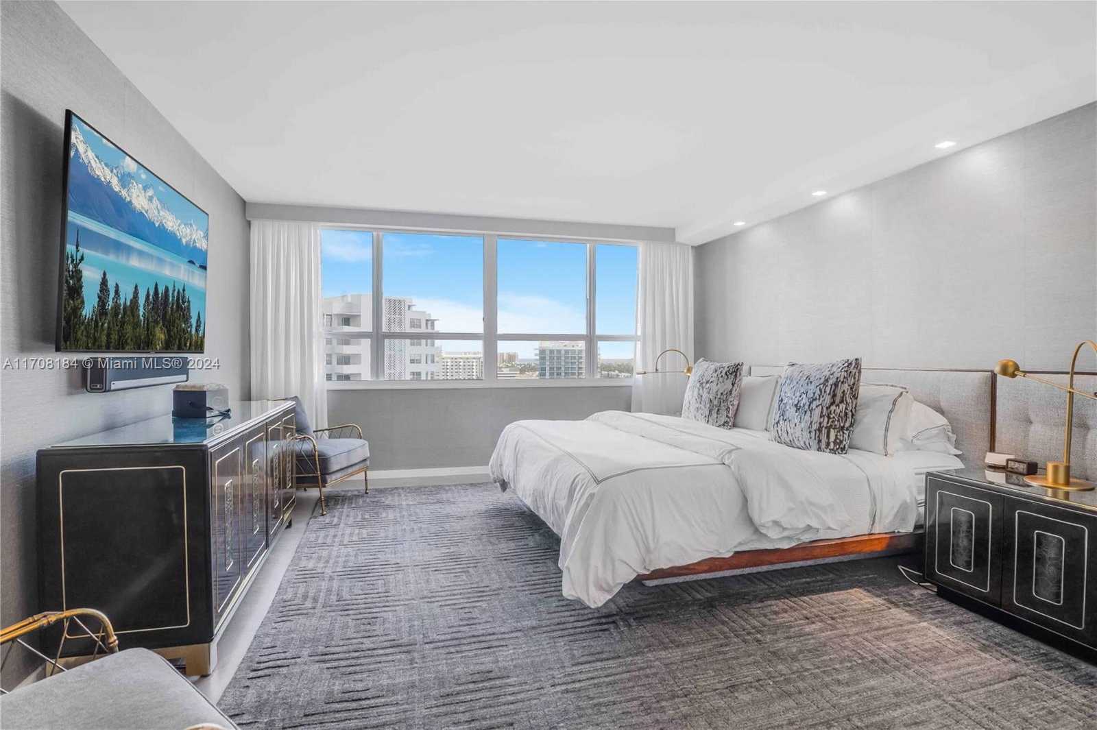 Small Image of 11 ISLAND AVE #1512, Miami Beach Number 13