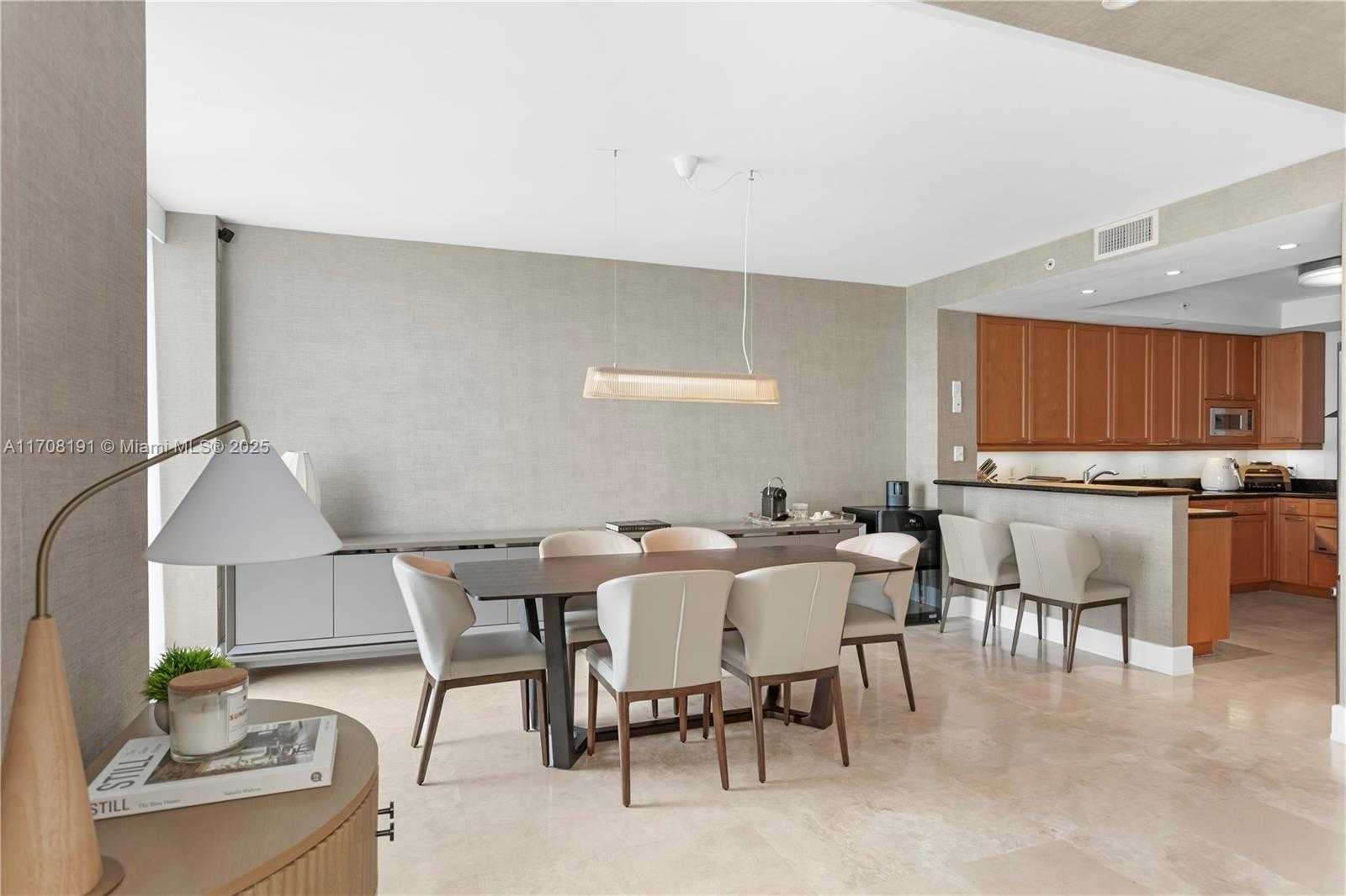 Small Image of 20201 EAST COUNTRY CLUB DR #1902, Aventura Number 16