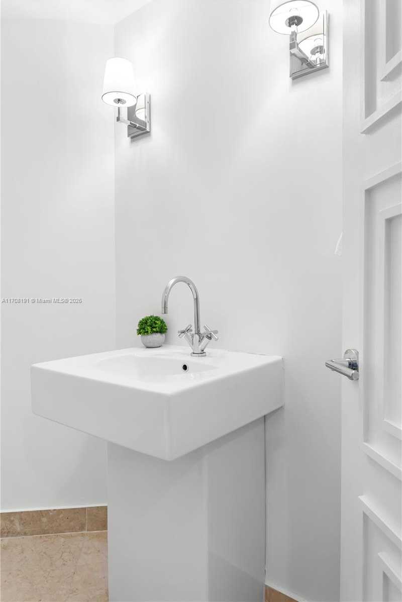 Small Image of 20201 EAST COUNTRY CLUB DR #1902, Aventura Number 21