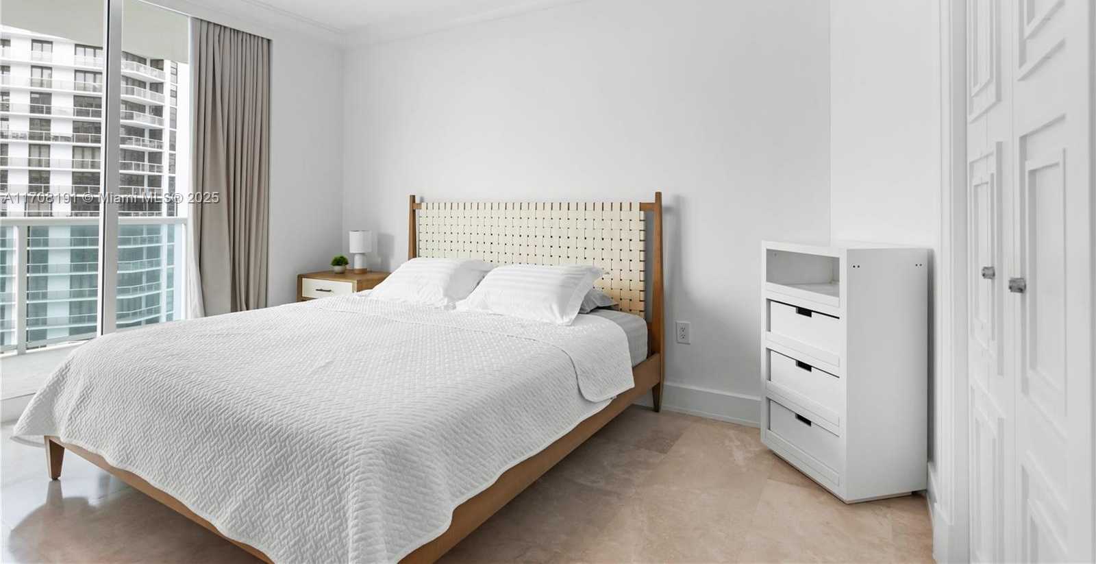 Small Image of 20201 EAST COUNTRY CLUB DR #1902, Aventura Number 37