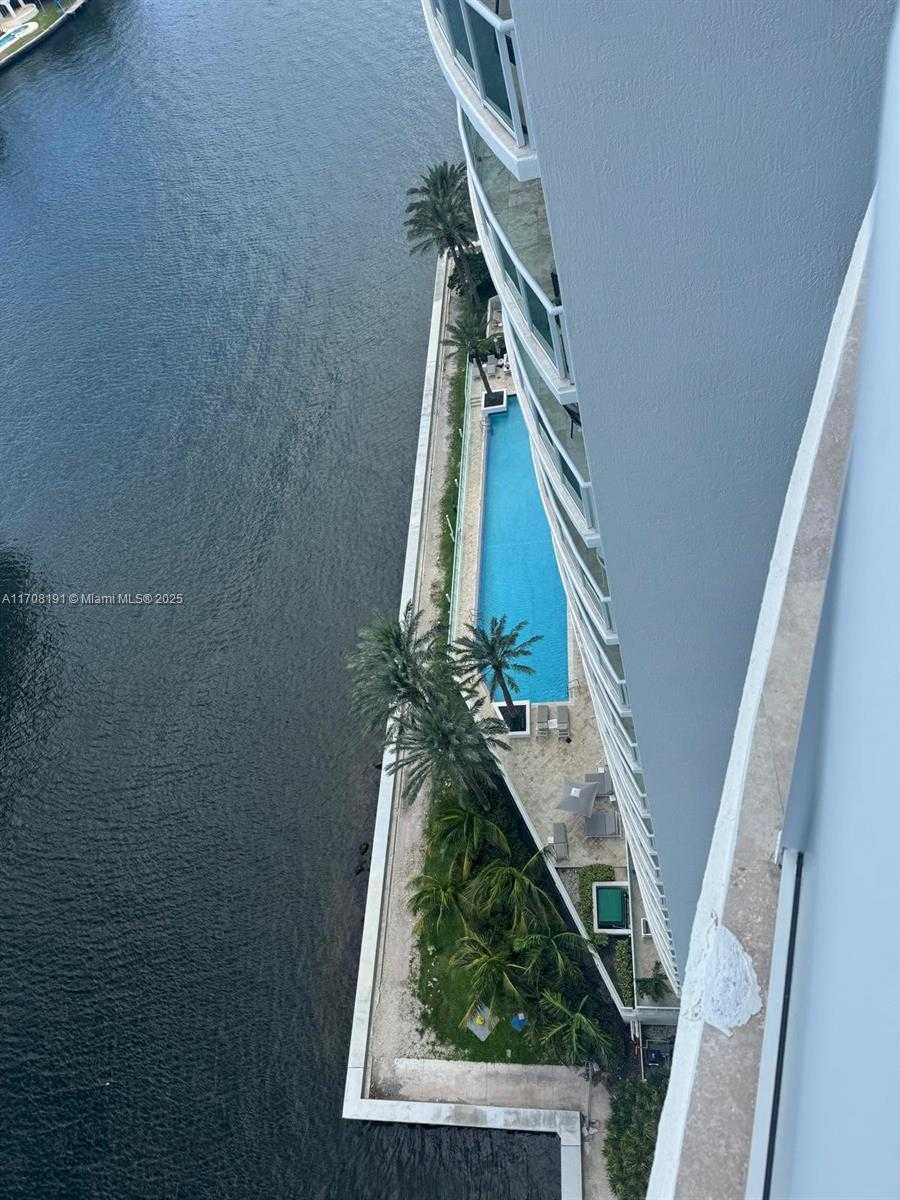 Small Image of 20201 EAST COUNTRY CLUB DR #1902, Aventura Number 60