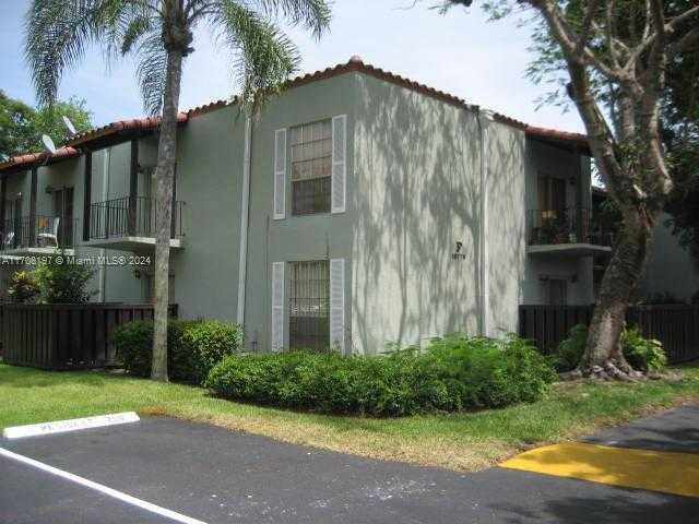 Small Image of 10776 NORTH KENDALL DR #F-16, Miami Number 16