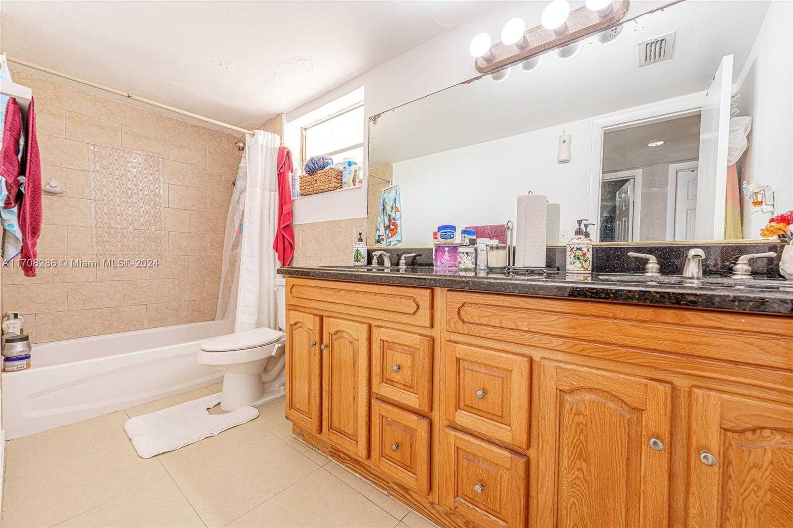 Small Image of 7410 SOUTH WEST 82ND ST #K406, Miami Number 14