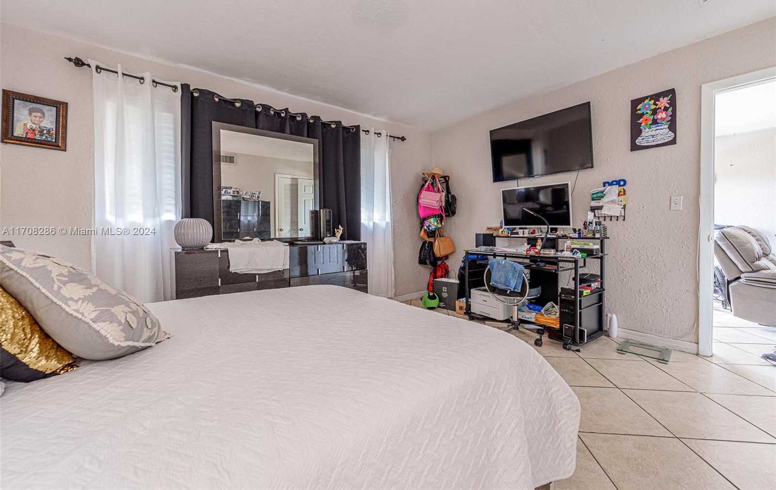 Small Image of 7410 SOUTH WEST 82ND ST #K406, Miami Number 22