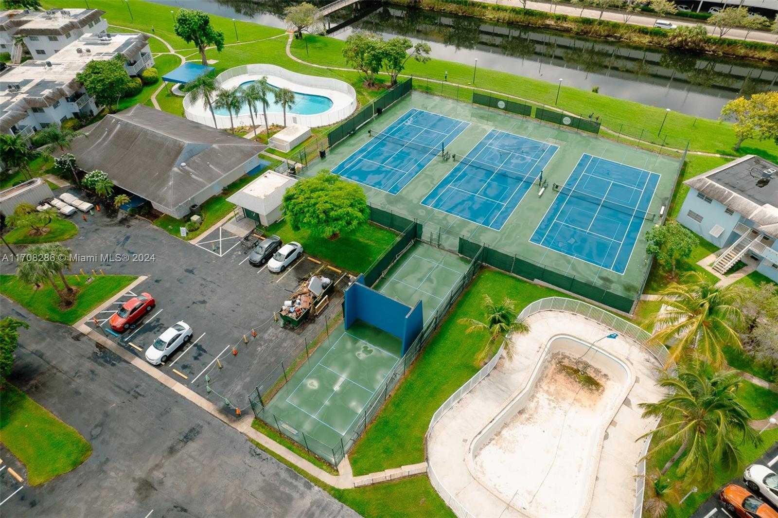 Small Image of 7410 SOUTH WEST 82ND ST #K406, Miami Number 8
