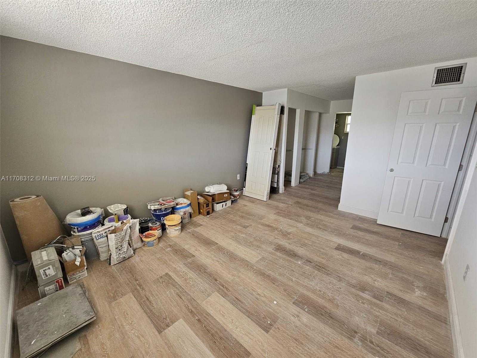 Small Image of 3600 NORTH EAST 170TH ST #402, North Miami Beach Number 14