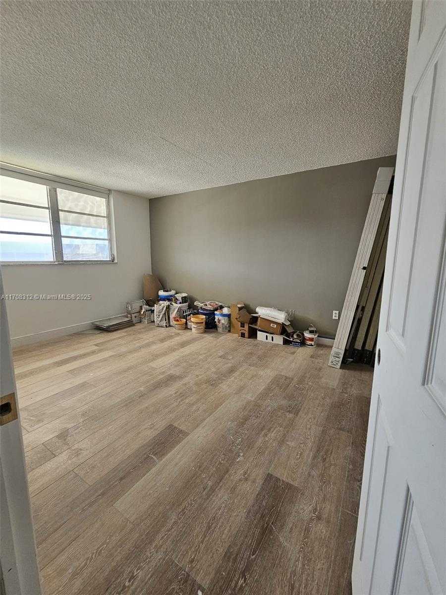 Small Image of 3600 NORTH EAST 170TH ST #402, North Miami Beach Number 15