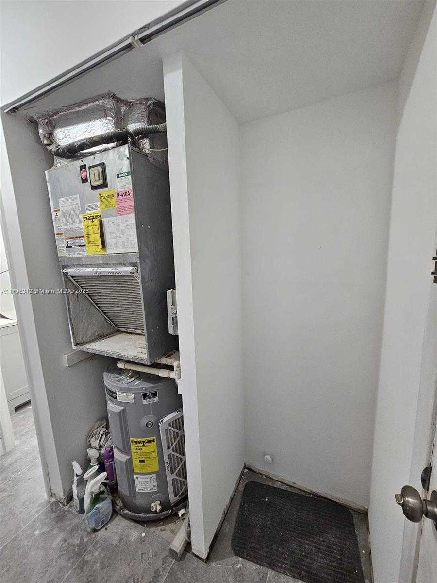 Small Image of 3600 NORTH EAST 170TH ST #402, North Miami Beach Number 17