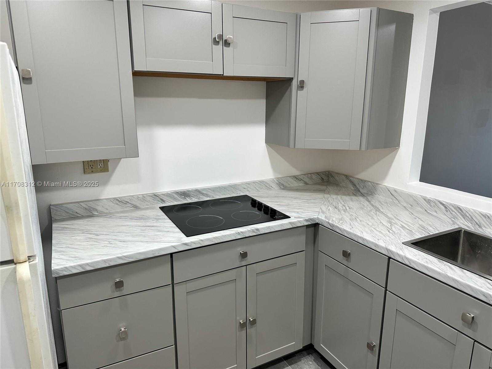 Small Image of 3600 NORTH EAST 170TH ST #402, North Miami Beach Number 5
