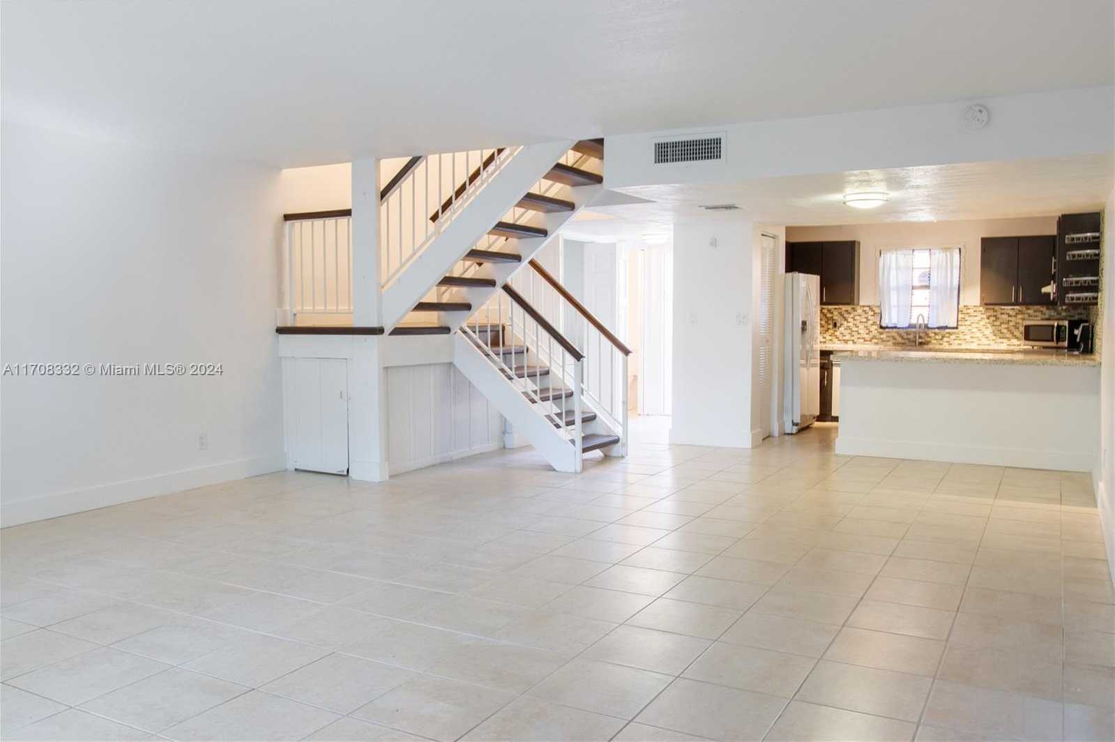Small Image of 11564 NORTH WEST 1ST ST #11564, Plantation Number 5