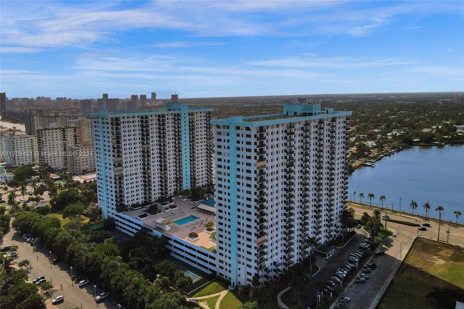 Small Image of 1201 SOUTH OCEAN DR #1806N, Hollywood Number 3