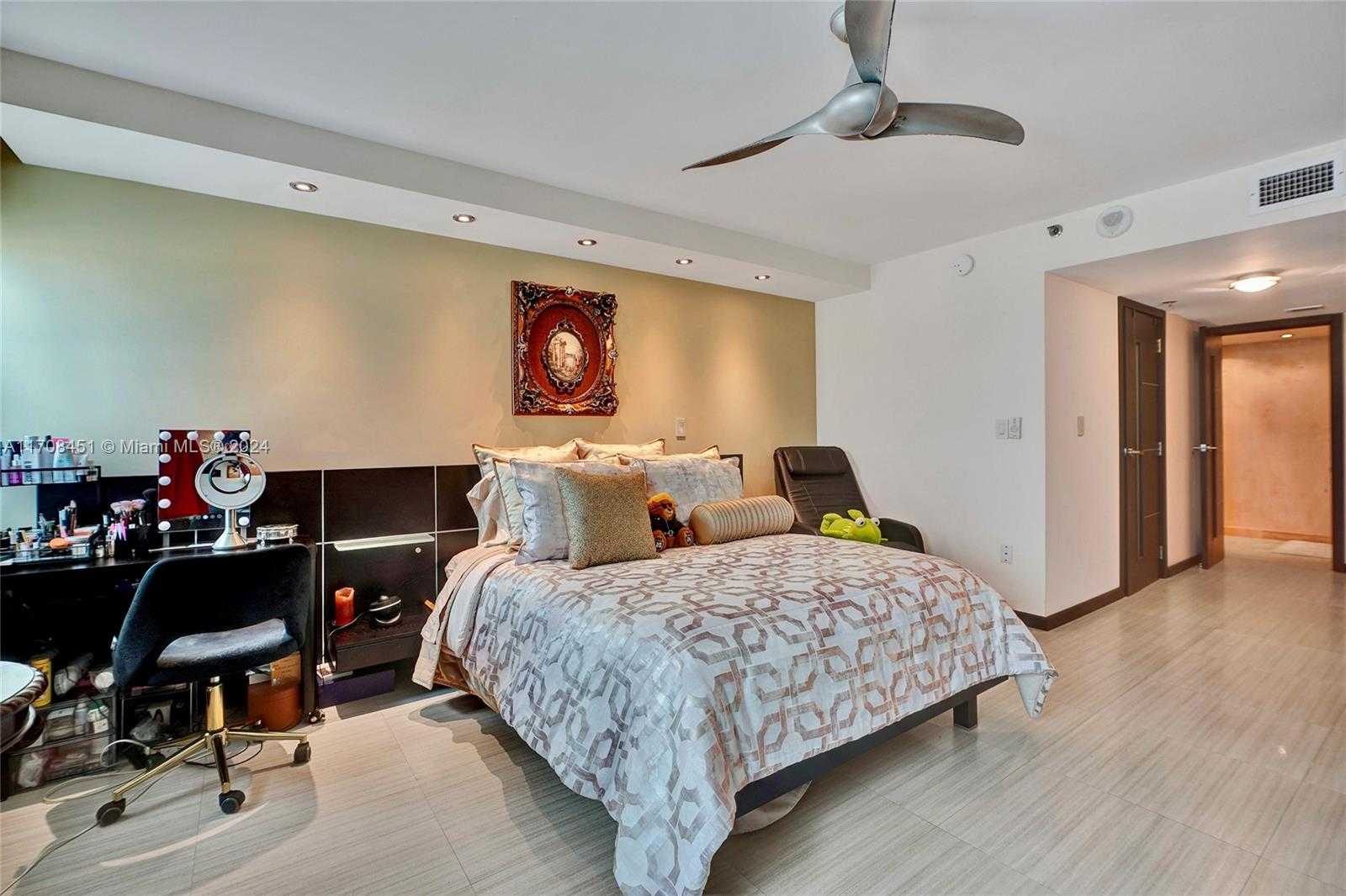 Small Image of 1201 SOUTH OCEAN DR #1806N, Hollywood Number 33