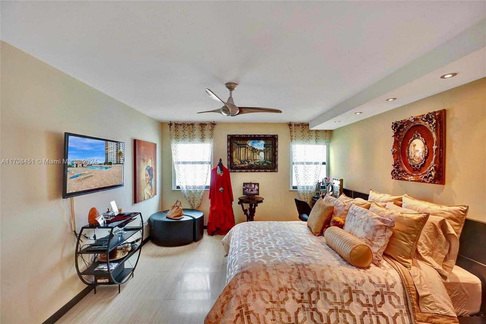 Small Image of 1201 SOUTH OCEAN DR #1806N, Hollywood Number 34
