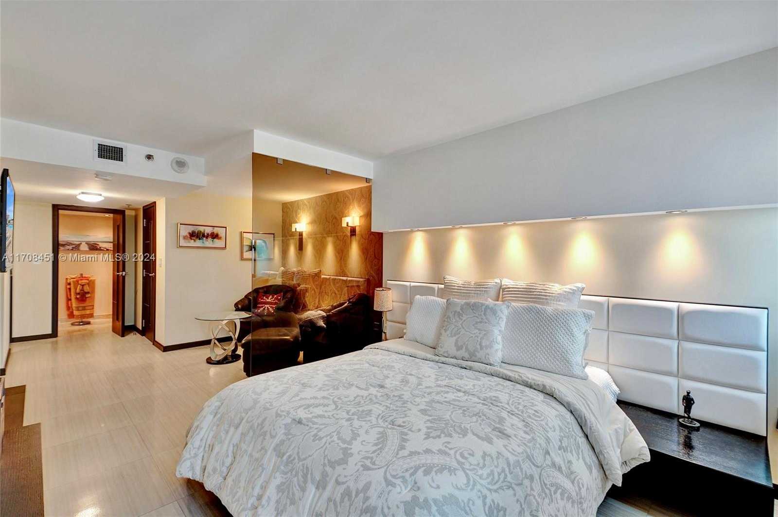 Small Image of 1201 SOUTH OCEAN DR #1806N, Hollywood Number 39