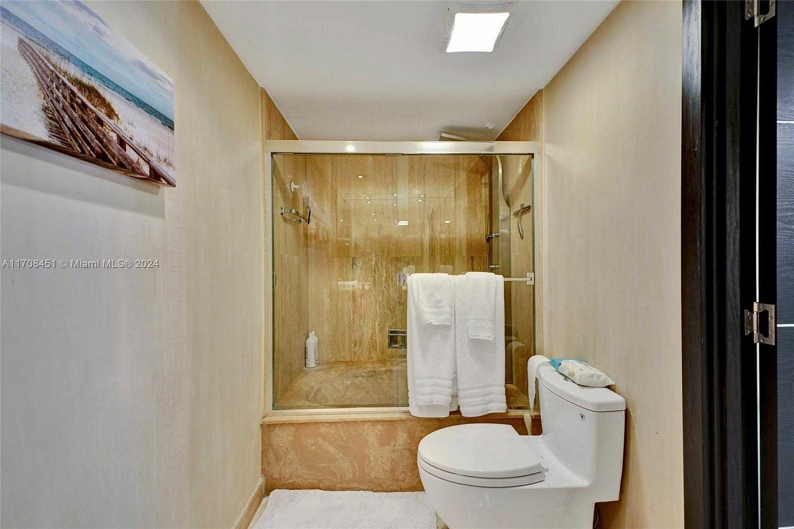 Small Image of 1201 SOUTH OCEAN DR #1806N, Hollywood Number 45