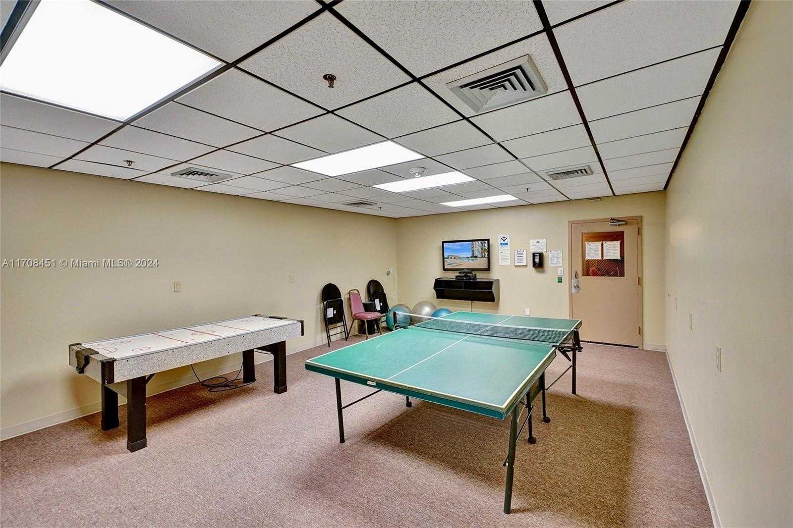 Small Image of 1201 SOUTH OCEAN DR #1806N, Hollywood Number 57