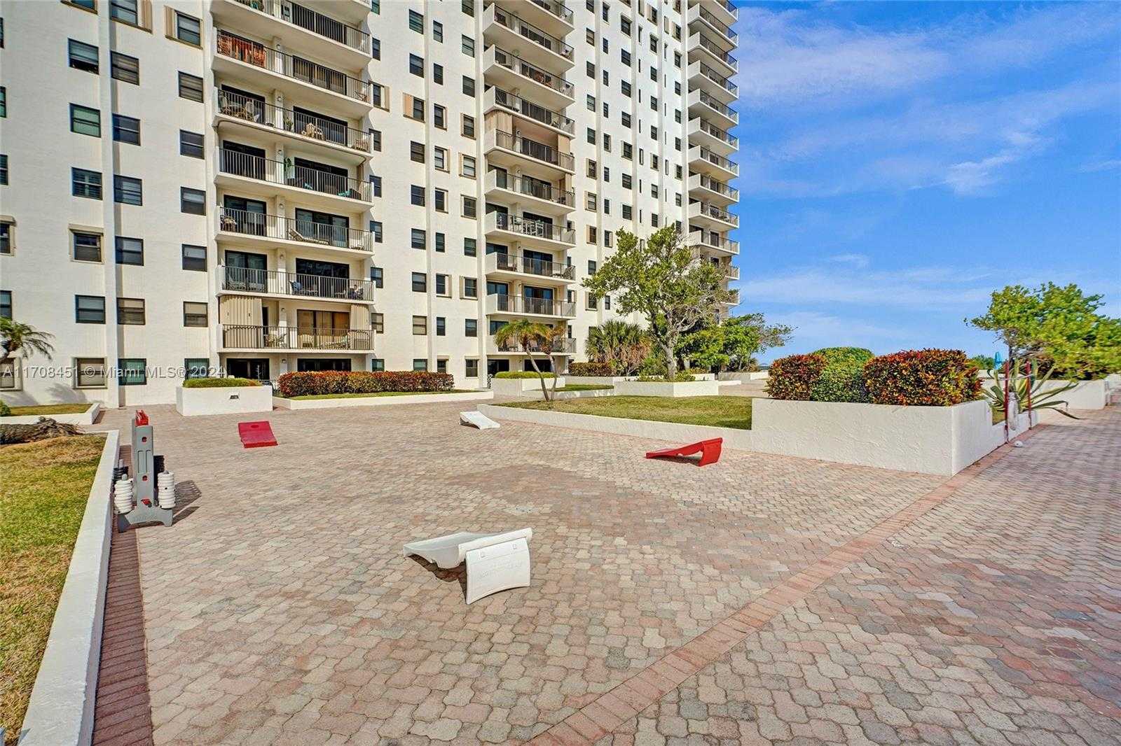 Small Image of 1201 SOUTH OCEAN DR #1806N, Hollywood Number 63