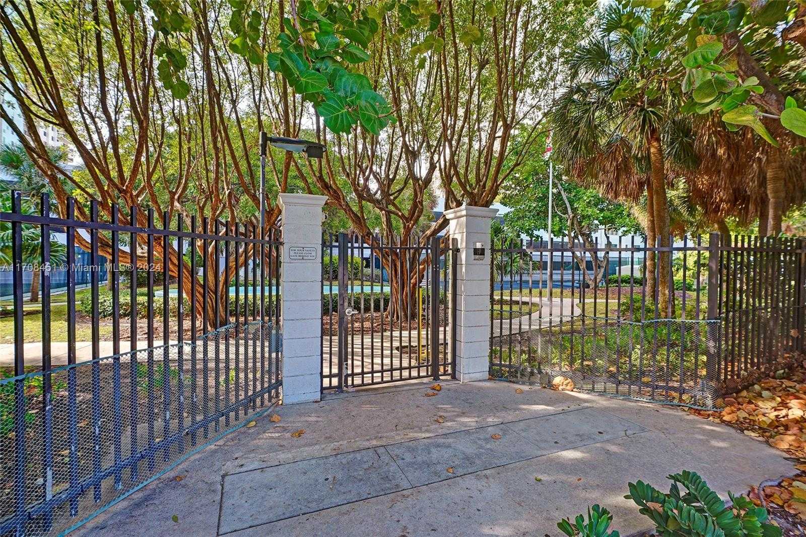 Small Image of 1201 SOUTH OCEAN DR #1806N, Hollywood Number 70