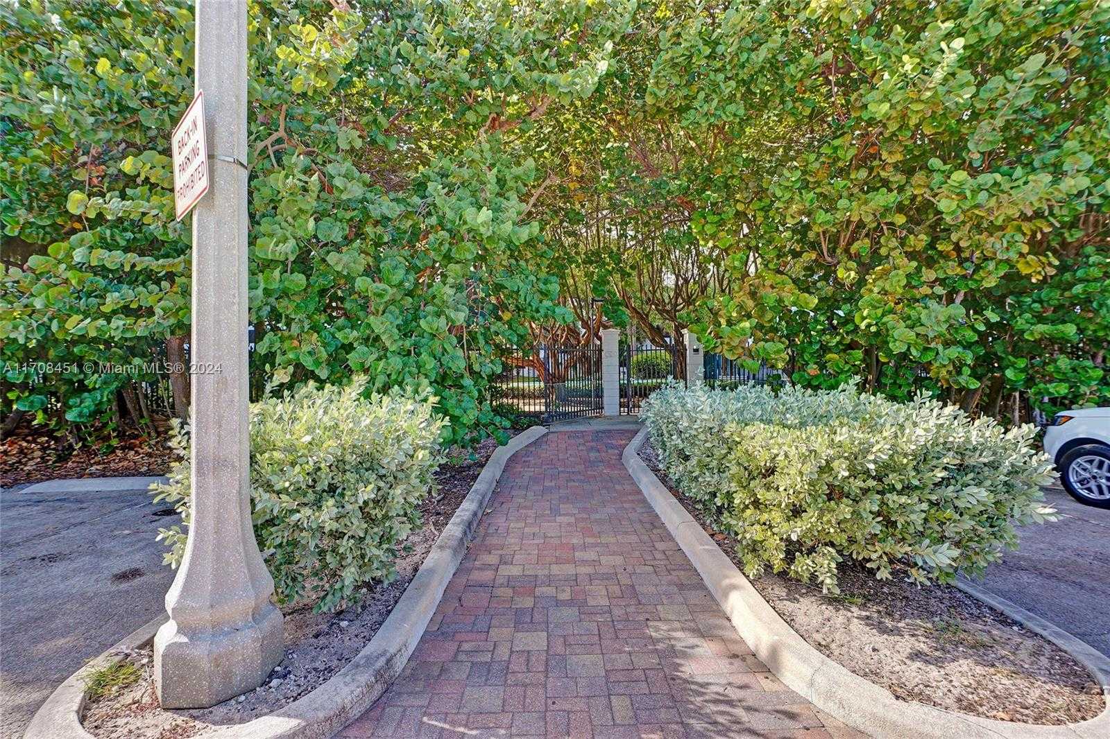 Small Image of 1201 SOUTH OCEAN DR #1806N, Hollywood Number 71