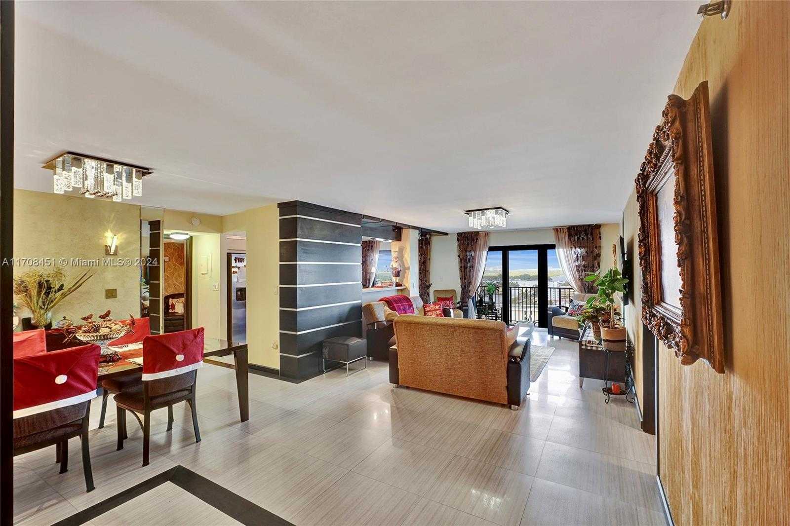 Small Image of 1201 SOUTH OCEAN DR #1806N, Hollywood Number 9