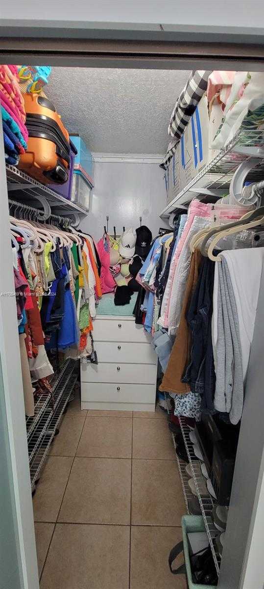 Small Image of 7205 NORTH WEST 173RD DR #601-6, Hialeah Number 11