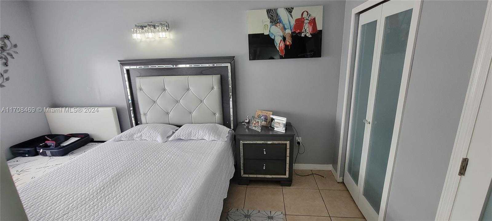 Small Image of 7205 NORTH WEST 173RD DR #601-6, Hialeah Number 9