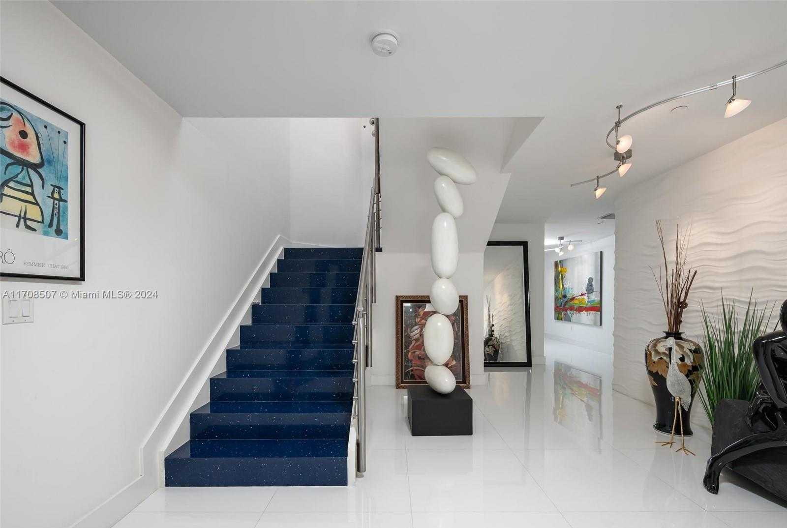 Small Image of 3501 NORTH OCEAN DR #PH4, Hollywood Number 20
