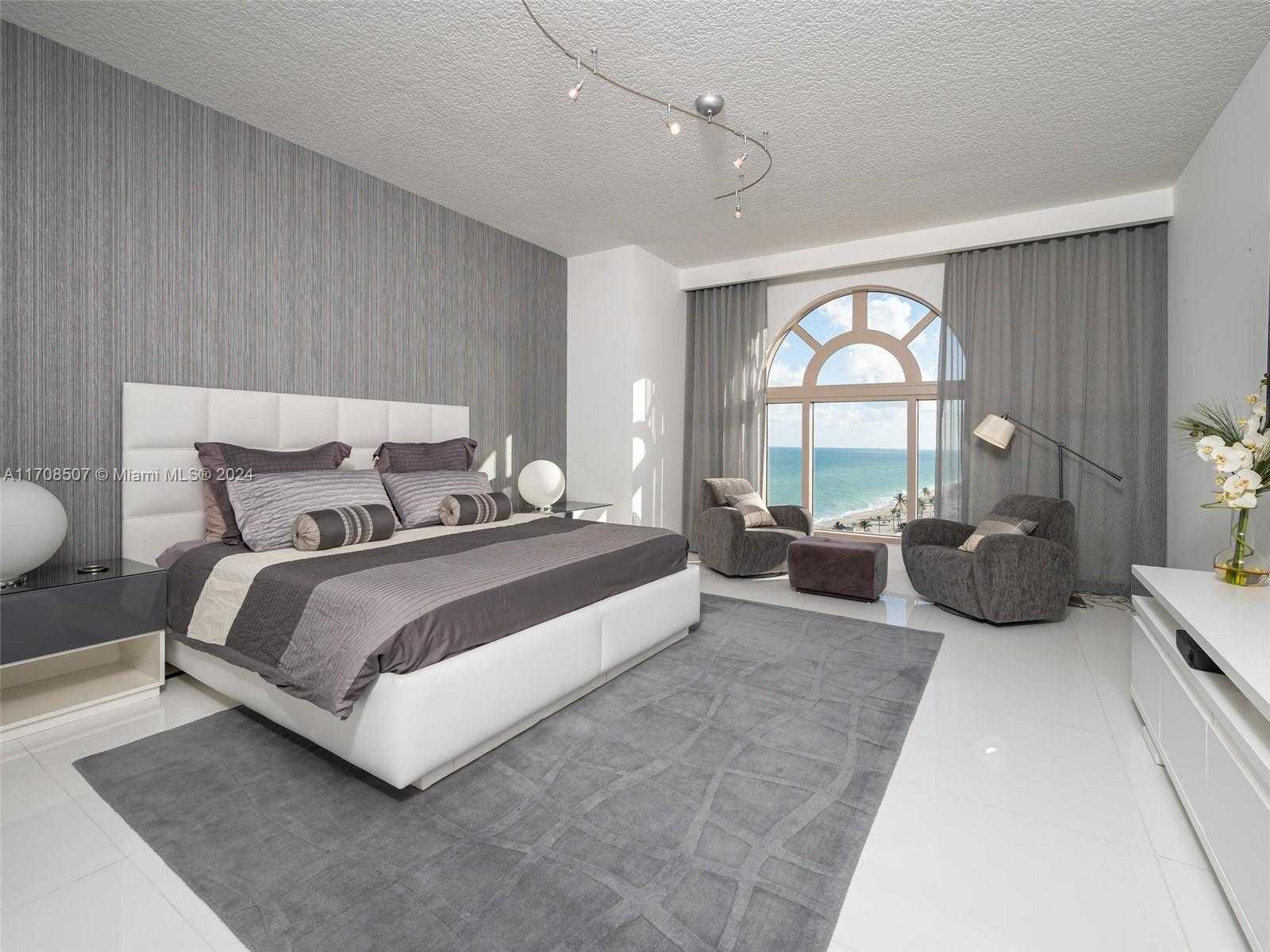 Small Image of 3501 NORTH OCEAN DR #PH4, Hollywood Number 33