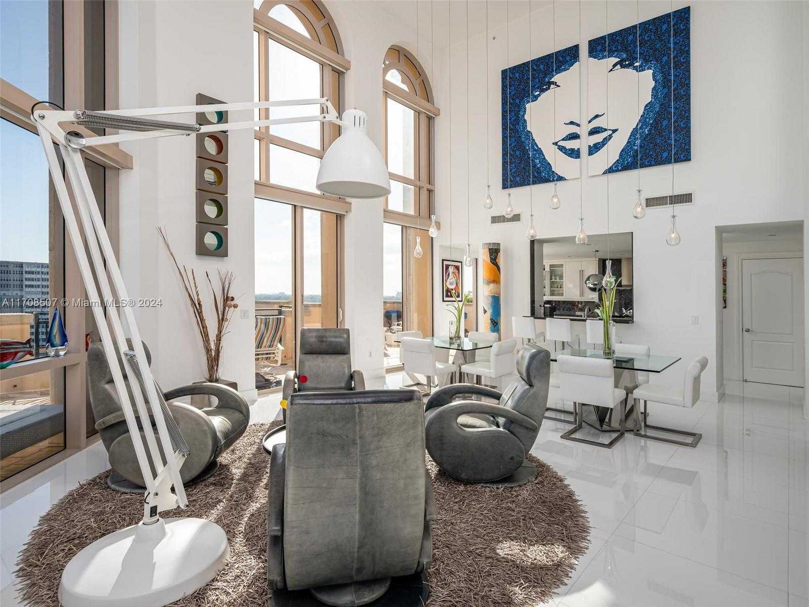 Small Image of 3501 NORTH OCEAN DR #PH4, Hollywood Number 5