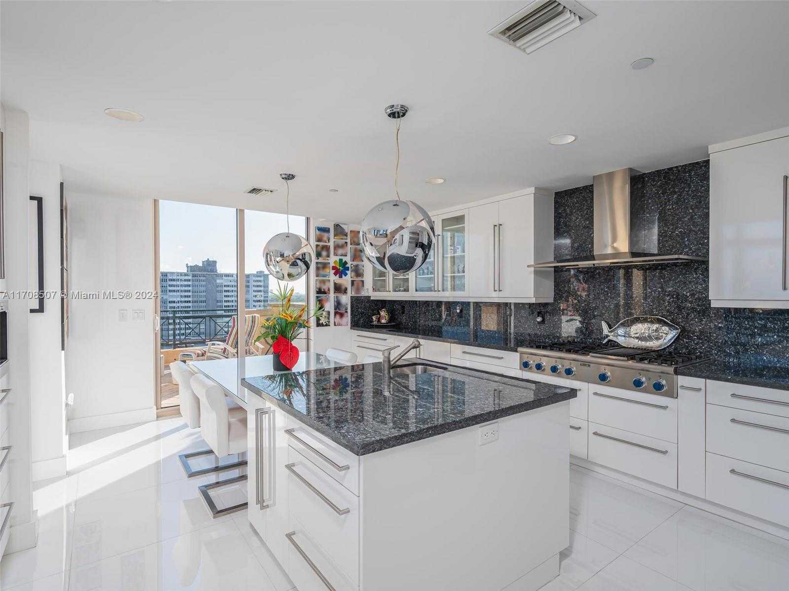 Small Image of 3501 NORTH OCEAN DR #PH4, Hollywood Number 9