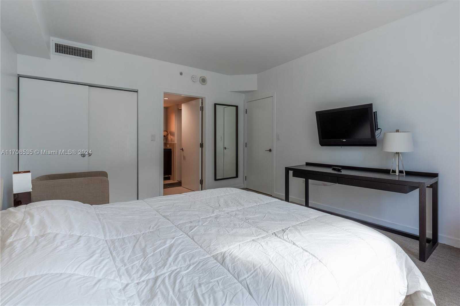 Small Image of 17315 COLLINS AVE #803, Sunny Isles Beach Number 18