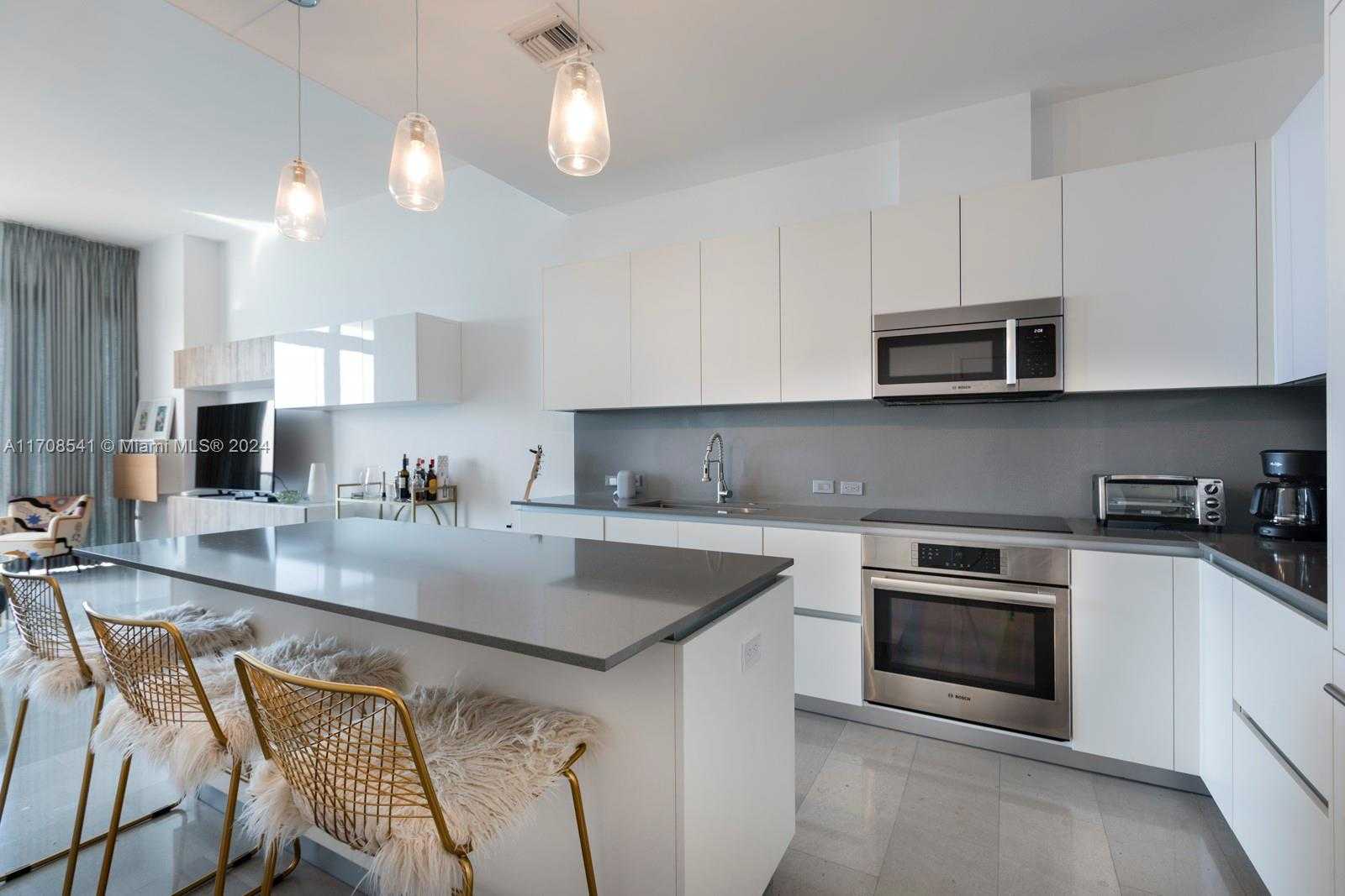 Small Image of 88 SOUTH WEST 7TH ST #4106, Miami Number 10