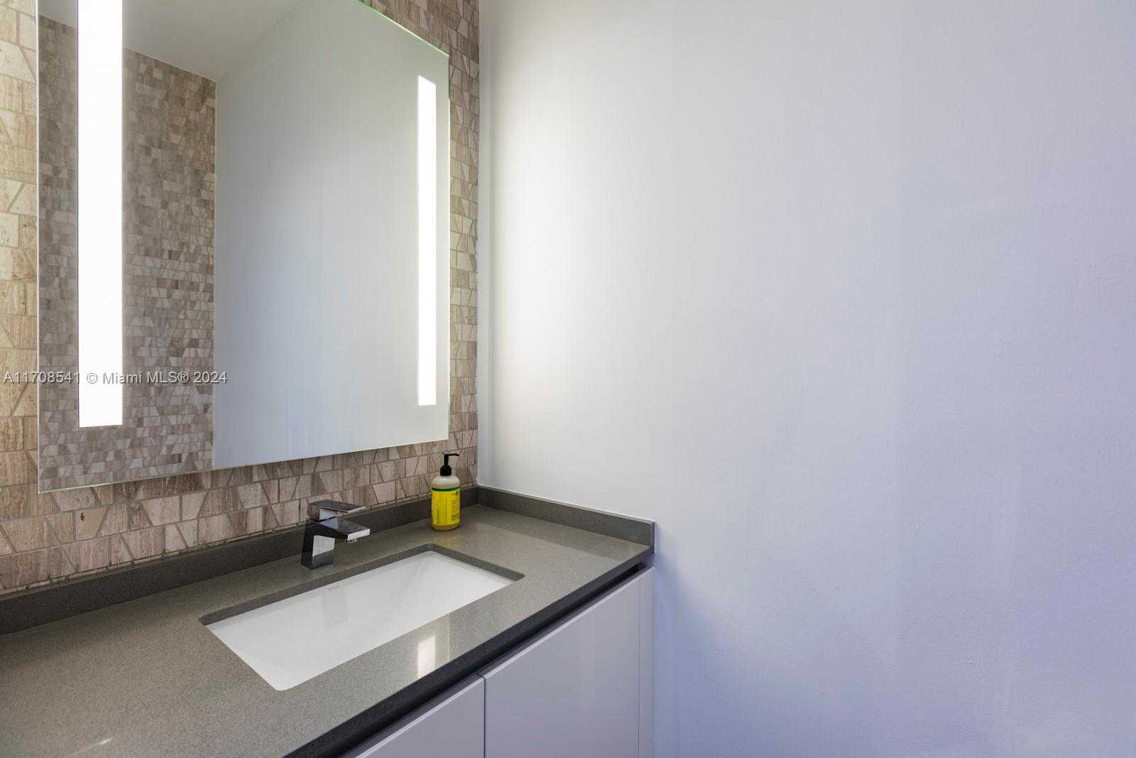 Small Image of 88 SOUTH WEST 7TH ST #4106, Miami Number 15