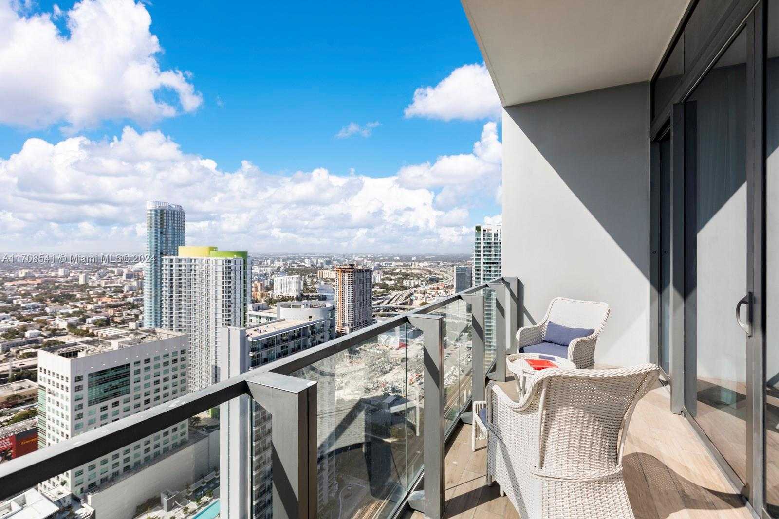 Small Image of 88 SOUTH WEST 7TH ST #4106, Miami Number 17